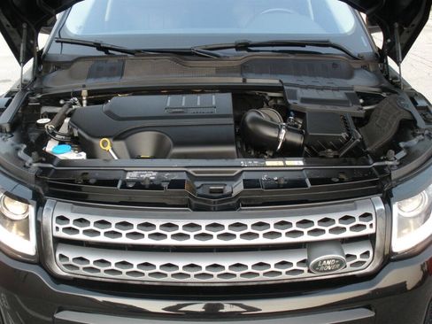 Used 2019 Land Rover Range Rover Evoque AWD/4WD image 9