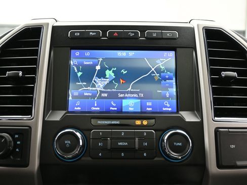 Used 2020 Ford F350 Lariat w/ Lariat Ultimate Package image 29