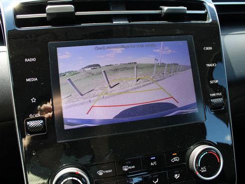 Used 2023 Hyundai Tucson SE AWD/4WD image 14
