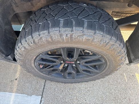 Used 2024 GMC Sierra 1500 Elevation w/ X31 Off-Road Package image 2