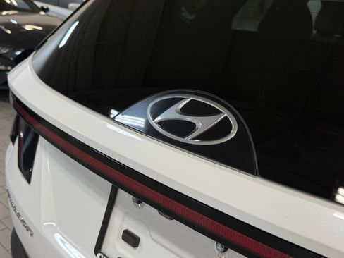 Used 2024 Hyundai Tucson Limited image 10