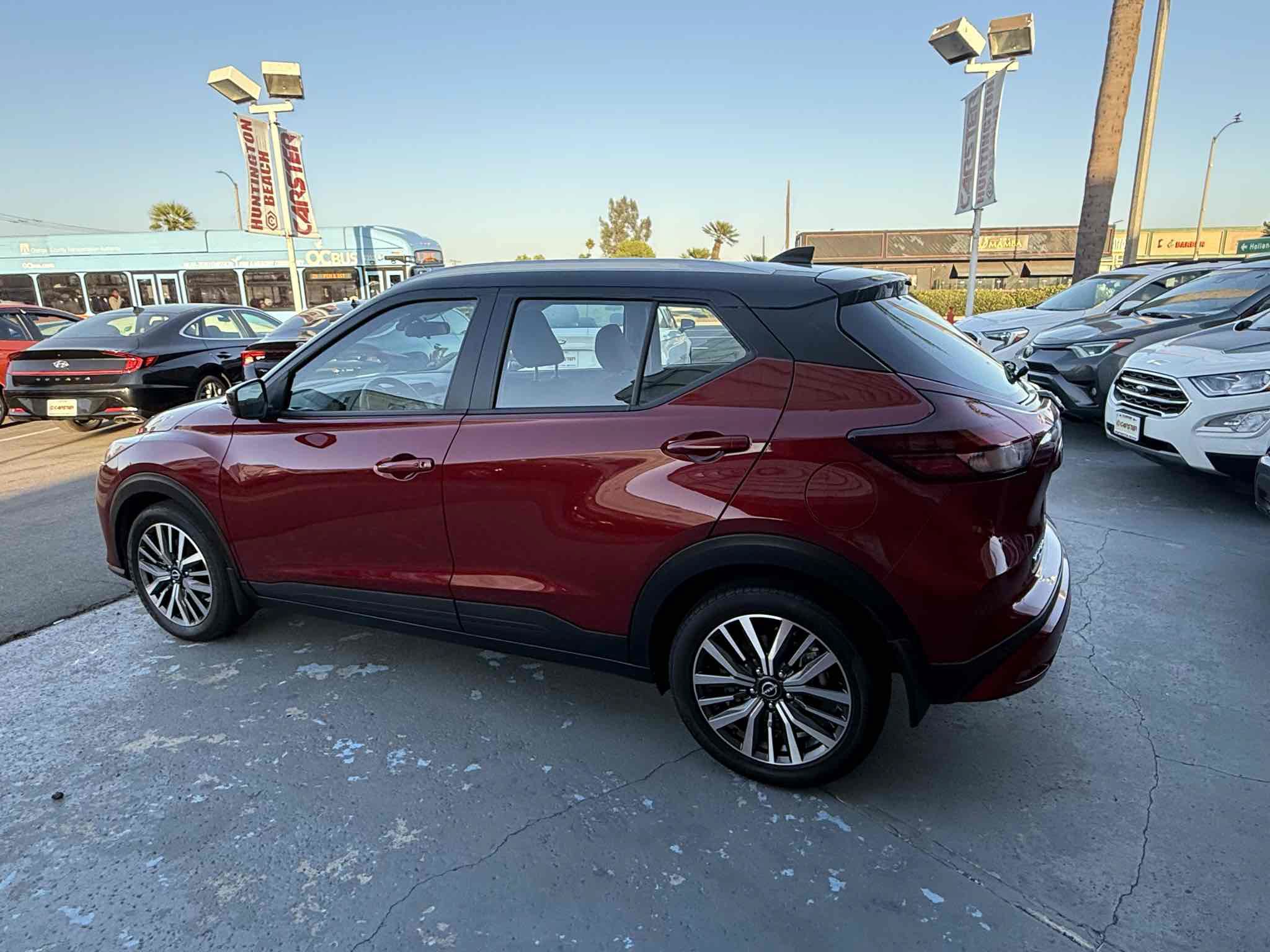Used 2022 Nissan Kicks SV FWD image 22