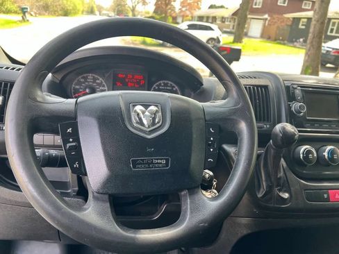 Used 2017 RAM ProMaster 1500 image 18