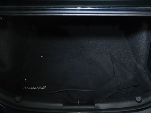 Used 2016 MAZDA MAZDA3 i Sport FWD image 31