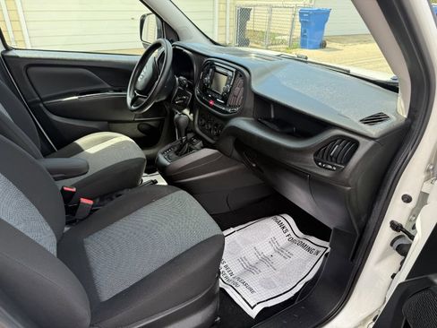Used 2021 RAM ProMaster City Tradesman w/ Window Group 09 FWD image 9