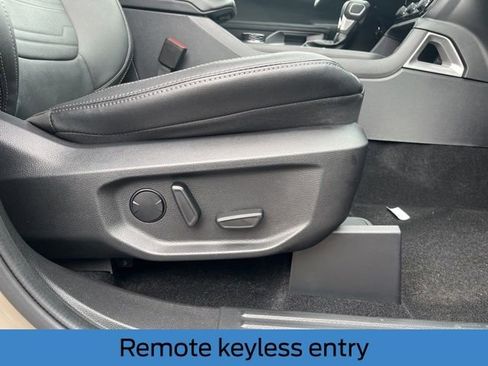 New 2025 Ford Ranger Lariat w/ FX4 Off-Road Package image 17