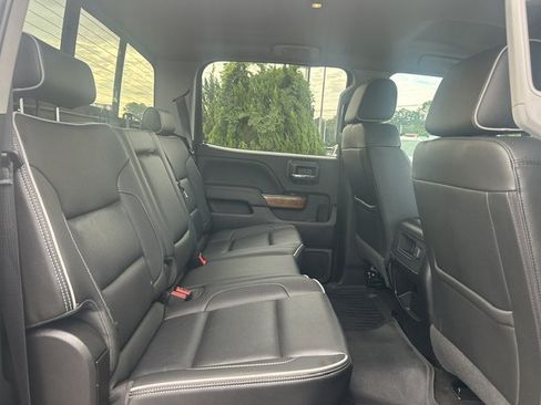 Used 2018 Chevrolet Silverado 2500 High Country w/ Duramax Plus Package AWD/4WD image 11