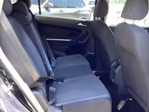Used 2018 Volkswagen Tiguan S FWD image 26