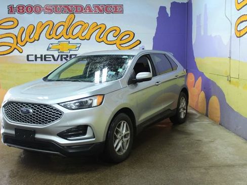 Used 2024 Ford Edge SEL AWD/4WD image 7