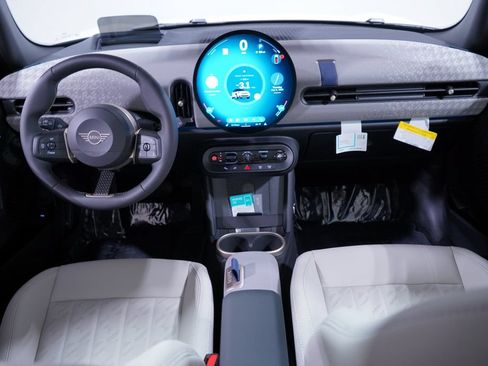 New 2026 MINI Cooper 4-Door Hardtop FWD image 13