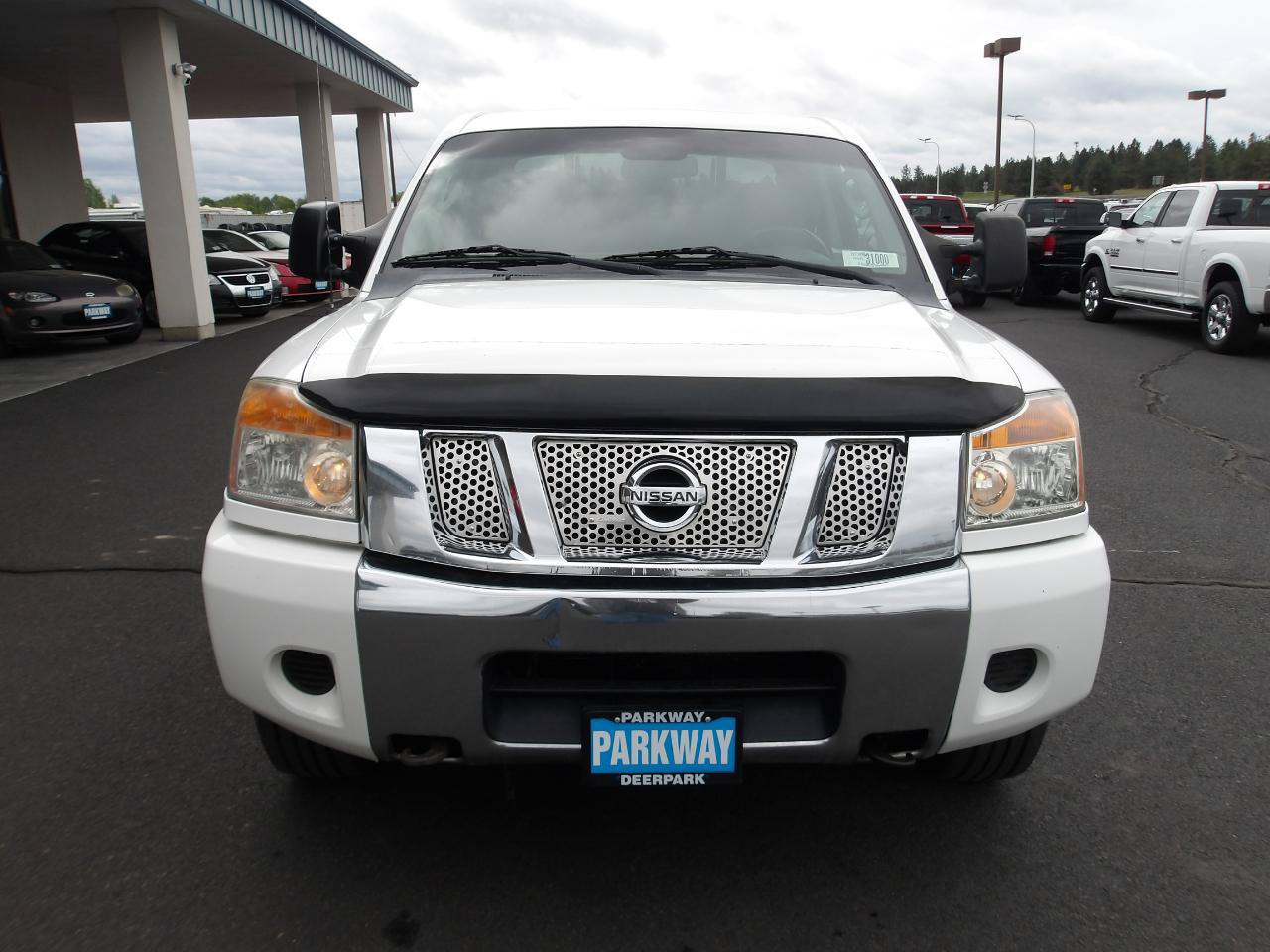 Used 2011 Nissan Titan S AWD/4WD image 8