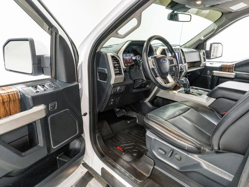 Used 2020 Ford F150 Lariat w/ Equipment Group 501A Mid AWD/4WD image 14