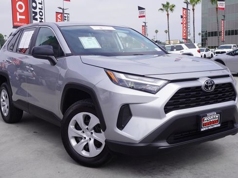 Certified 2025 Toyota RAV4 LE FWD image 2