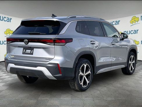 New 2026 Volkswagen Tiguan SE image 7