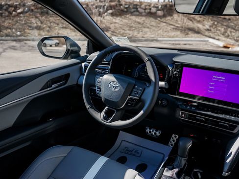 New 2026 Toyota Camry SE image 11