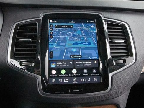 Certified 2023 Volvo XC90 B6 Plus AWD/4WD image 14