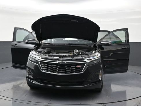 Used 2022 Chevrolet Equinox RS w/ RS Leather Package FWD image 34