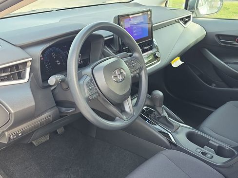 New 2026 Toyota Corolla LE FWD image 7
