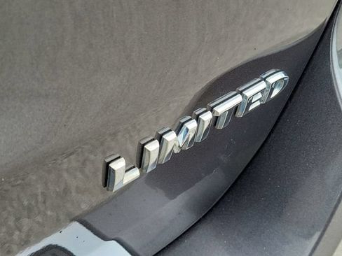 Used 2020 Jeep Grand Cherokee Limited AWD/4WD image 35