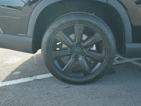 Used 2023 Honda Pilot Elite image 43