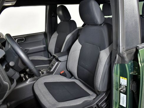 Used 2023 Ford Bronco Big Bend image 9