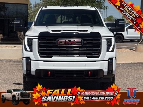 Used 2024 GMC Sierra 2500 AT4 w/ Technology Package AWD/4WD image 2