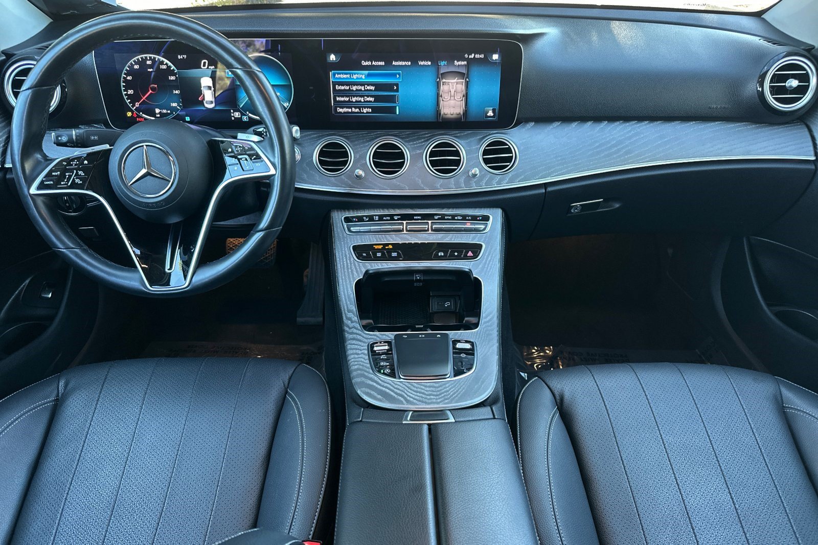 Used 2023 Mercedes-Benz E 350 Sedan image 17