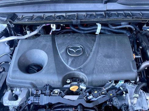 Certified 2025 MAZDA CX-50 AWD 2.5 Hybrid w/ Premium Pkg image 33