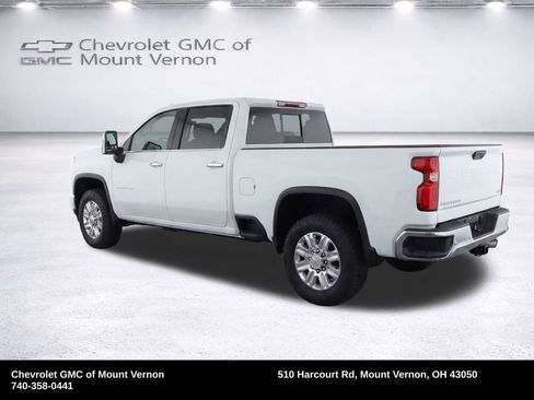 Used 2024 Chevrolet Silverado 3500 LTZ w/ LTZ Texas Edition AWD/4WD image 17