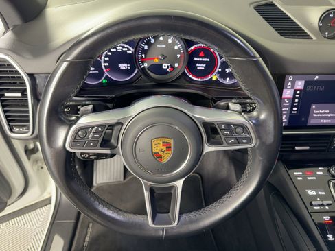 Certified 2021 Porsche Cayenne image 18