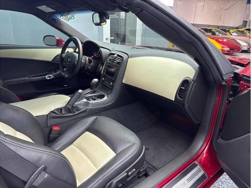 Used 2008 Chevrolet Corvette Coupe w/ Preferred Equipment Group image 27