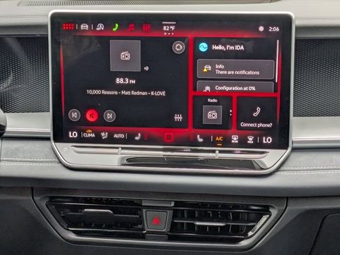 New 2026 Volkswagen Tiguan SE image 22