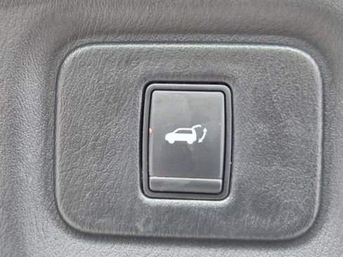 Used 2020 INFINITI QX60 Luxe w/ Sensory Package FWD image 35