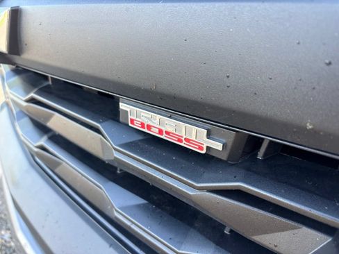 Used 2024 Chevrolet Colorado Trail Boss w/ Advanced Trailering Package AWD/4WD image 4