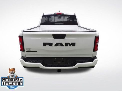 Used 2025 RAM 1500 Big Horn RWD image 15