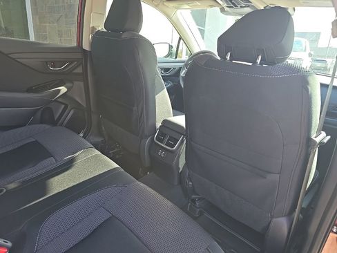 Used 2025 Subaru Outback Premium image 25
