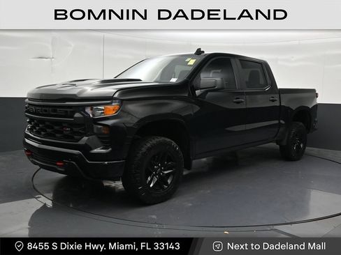 Used 2025 Chevrolet Silverado 1500 Custom Trail Boss AWD/4WD image 1