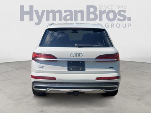 Used 2023 Audi Q7 3.0T Premium Plus w/ Premium Plus Package AWD/4WD image 4