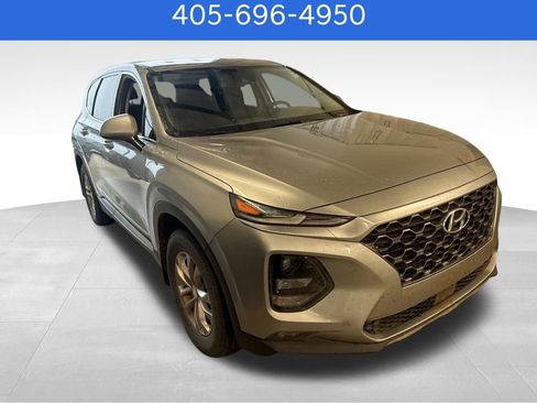 Used 2020 Hyundai Santa Fe SEL w/ Cargo Package FWD image 2