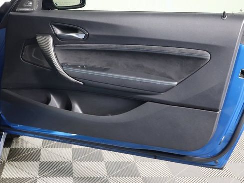 Used 2017 BMW M2 RWD image 13