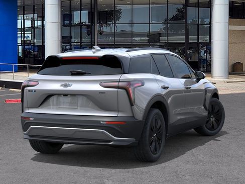 New 2026 Chevrolet Blazer EV LT image 4