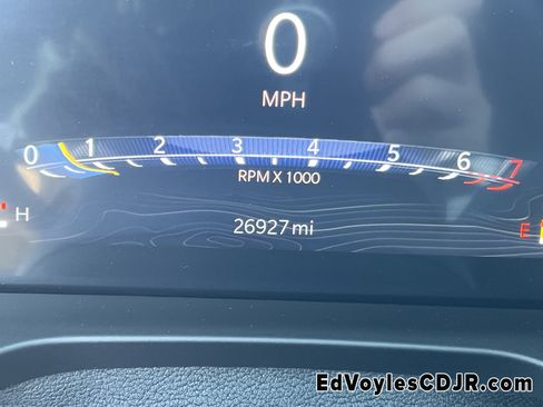 Used 2024 Jeep Grand Cherokee Limited image 36