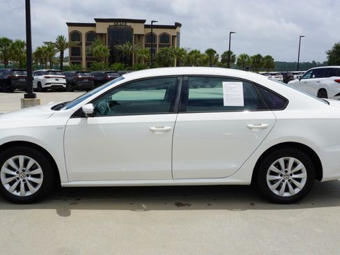 Used 2014 Volkswagen Passat 1.8T Wolfsburg Edition FWD image 5
