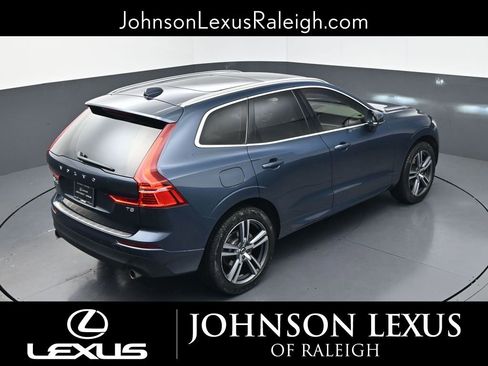 Used 2020 Volvo XC60 T5 Momentum w/ Protection Package Premier FWD image 28