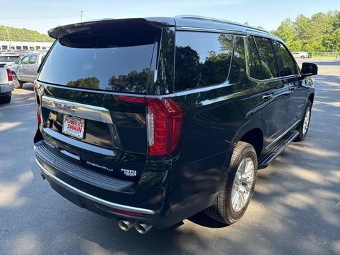 Used 2023 GMC Yukon Denali AWD/4WD image 5