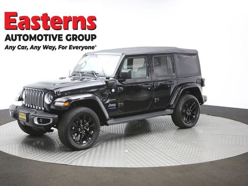 Used 2021 Jeep Wrangler Unlimited Sahara w/ Cold Weather Group image 57