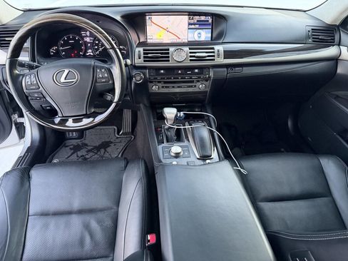 Used 2014 Lexus LS 460 AWD image 29