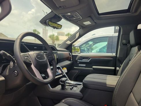 New 2026 GMC Sierra 1500 Denali w/ Denali Reserve Package AWD/4WD image 11