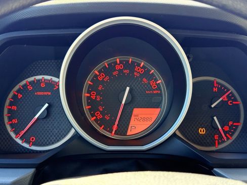 Used 2011 Toyota 4Runner SR5 image 18