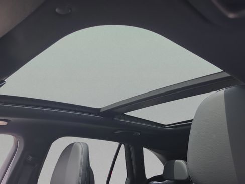 Certified 2026 Mercedes-Benz GLC 300 image 23